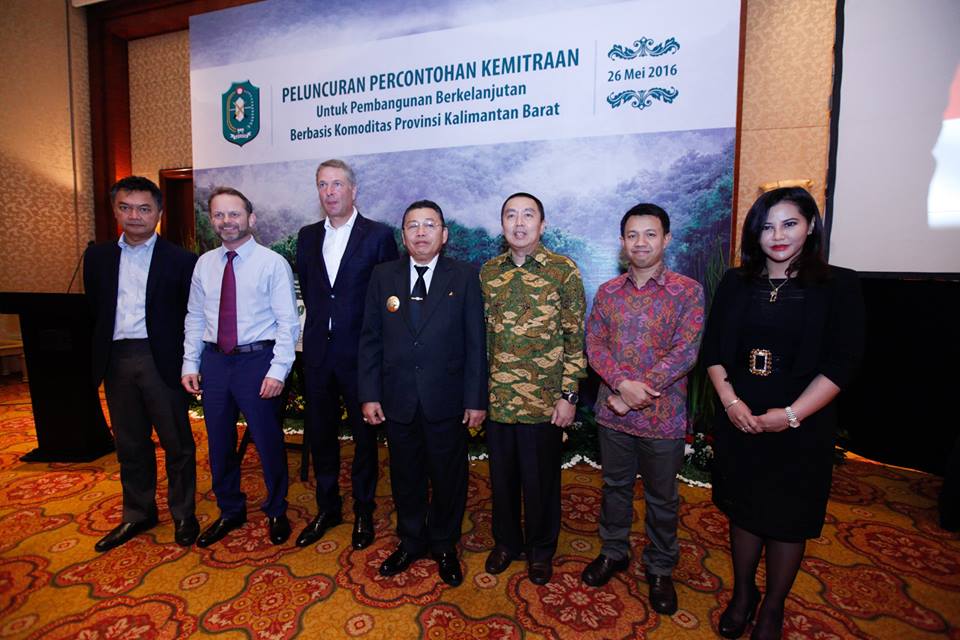 Peluncuran Percontohan Kemitraan Untuk Pembangunan Berkelanjutan Berbasis Komoditas Provinsi Kalimantan Barat